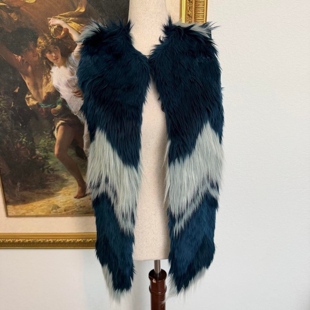 Funky Retro Styled Faux Fur Vest